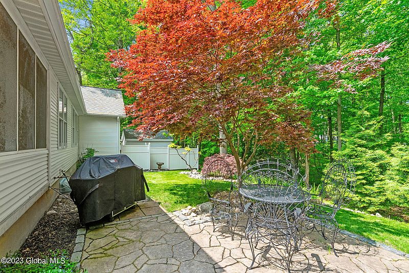 5th image of 3 Candiwood Court