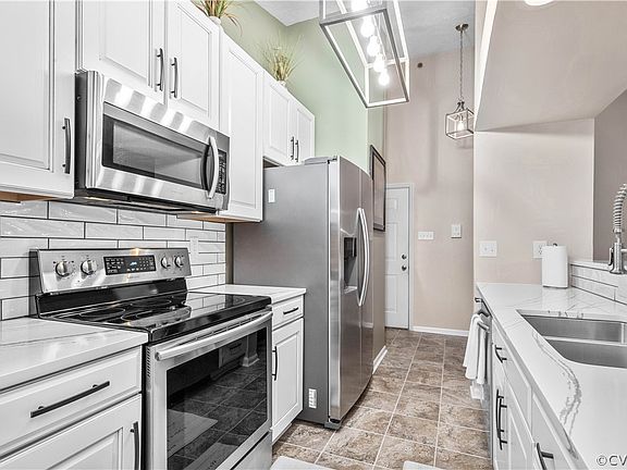 5th image of 3106 Wallaby Trce APT 612