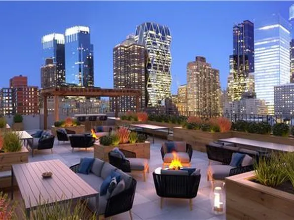 416 W 52nd St APT 400, New York, NY 10019