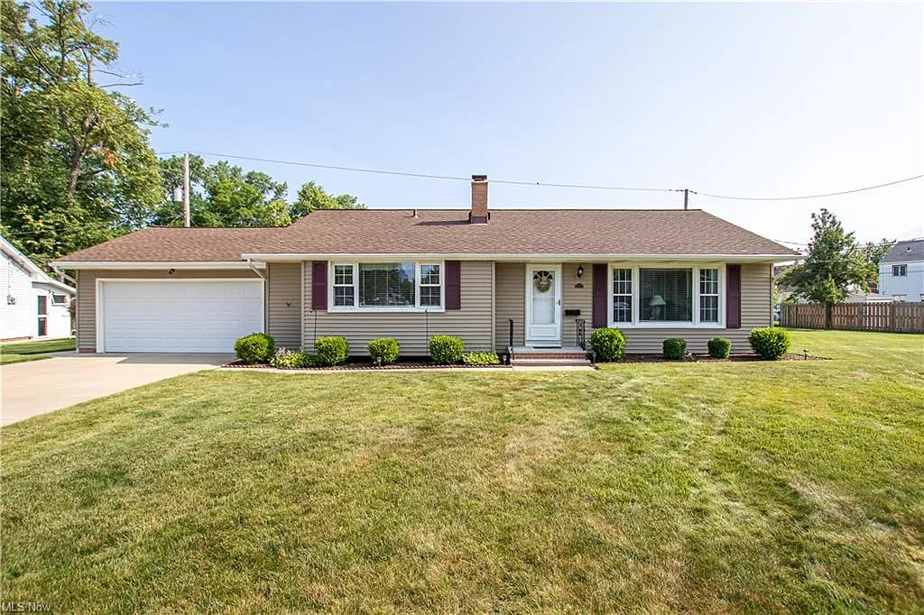 6247 Alderwood Rd photo 1