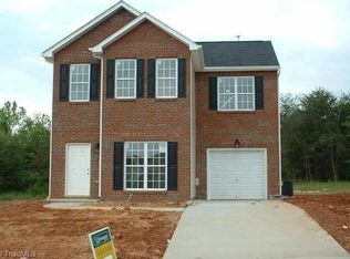 5001 Mystic Oak Dr, Browns Summit, NC 27244