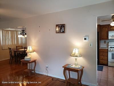 5th image of 238 Saint Johns Ave