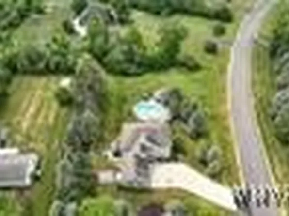 184 Winspear Rd, Elma, NY 14059