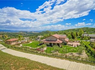 30039 Valley Glen St, Castaic, CA 91384