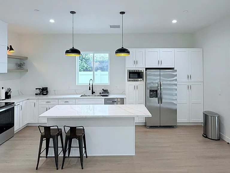 5725 Bertrand Ave #1/2 — Photo 3