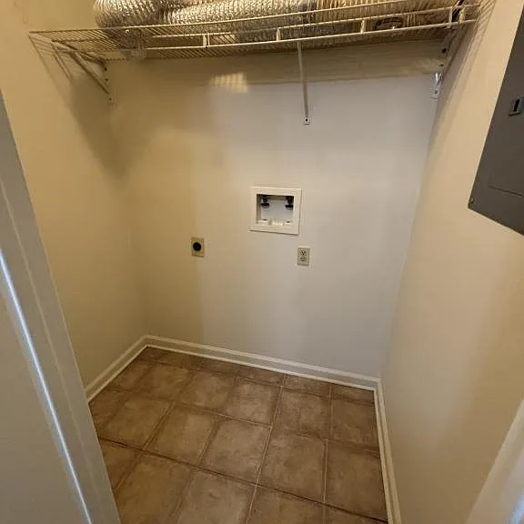 305 Farside Dr #4 — Photo 10