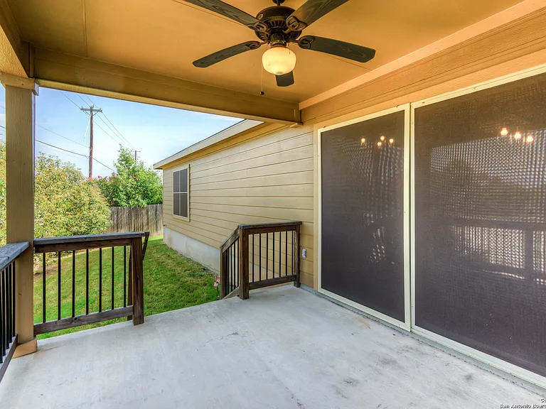 20207 Ashford Vis — Photo 19