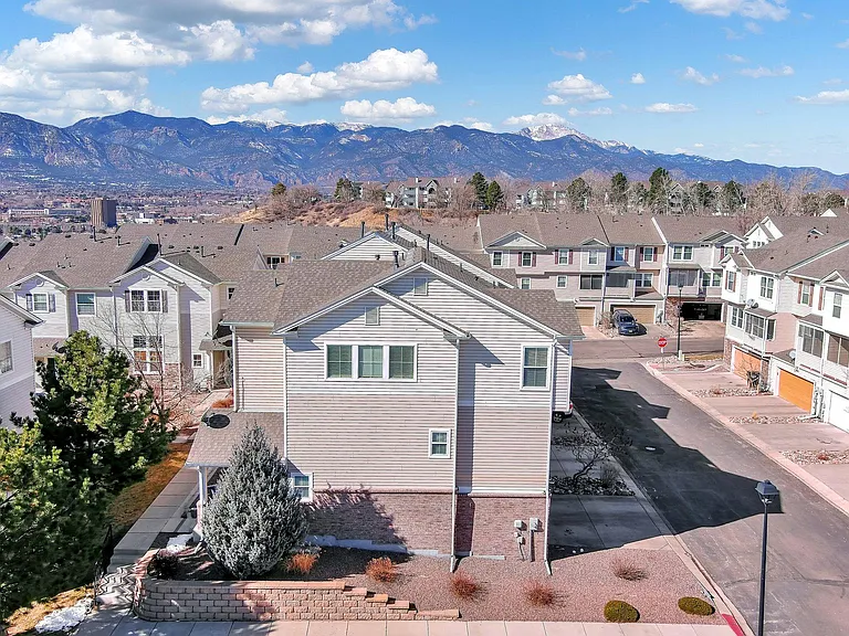 2026 Squawbush Ridge Grv — Photo 8