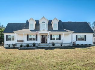 620 George Sutherland Rd, Williamston, SC 29697