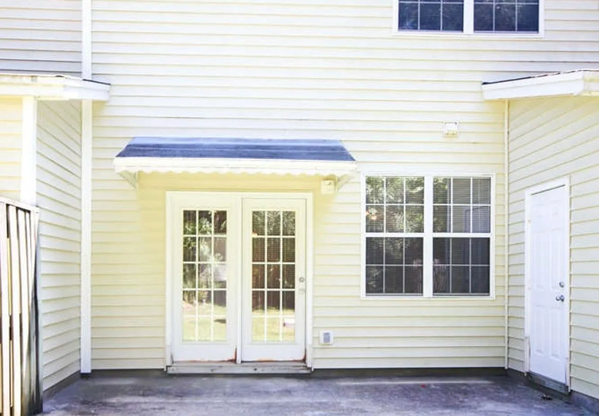 Great Oak Dr, North Charleston — Photo 4