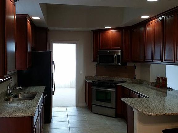 5th image of 11837 Zelkova Ln