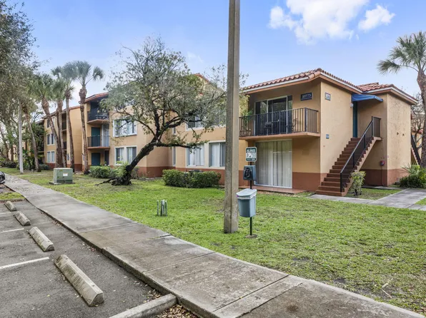 10773 Cleary Boulevard #106, Plantation, FL 33324