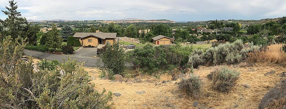 1st image of 90 Orchard Dr