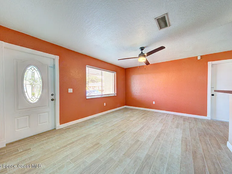 2610 Via Napoli Ct — Photo 5