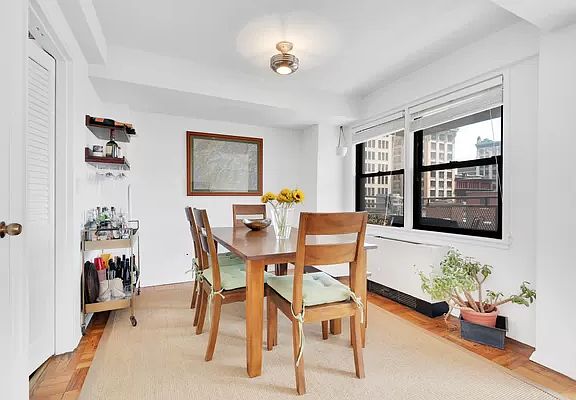 3rd image of 55 E 9th St APT 9E