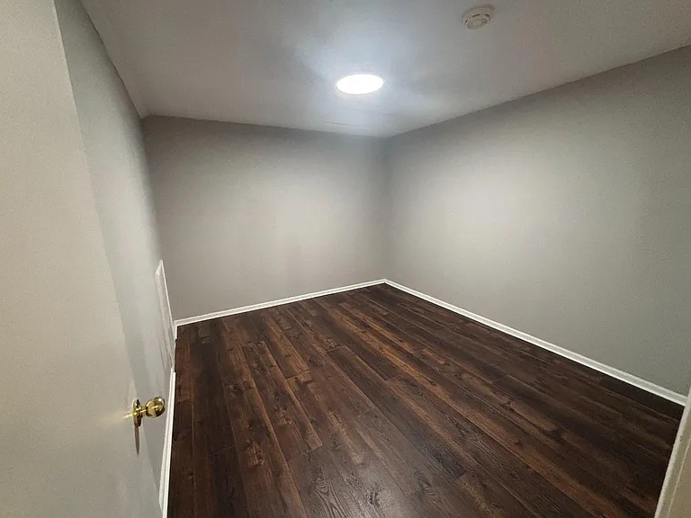 1002 Squirrel Rd — Photo 22
