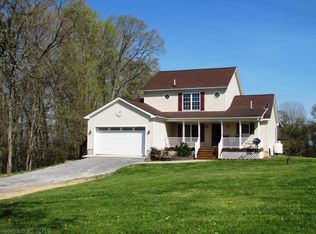 1917 Orchard Rd, Ballard, WV 24918