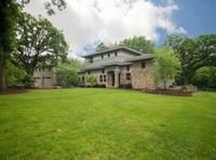 3N878 Bittersweet Rd, St Charles, IL 60175