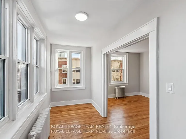 407 Elgin St #30 — Photo 16
