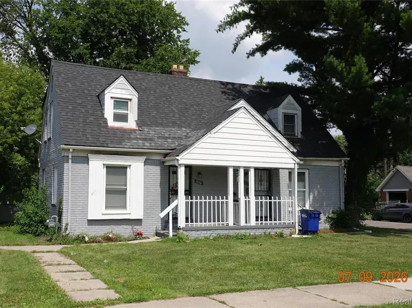 18651 & 18653 Kelly Rd, Detroit, MI 48224