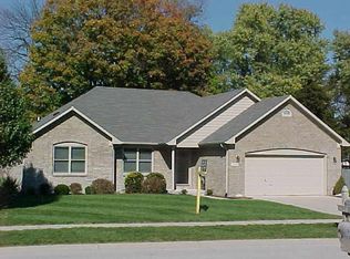 5484 E Steven Dr, Greenwood, IN 46142