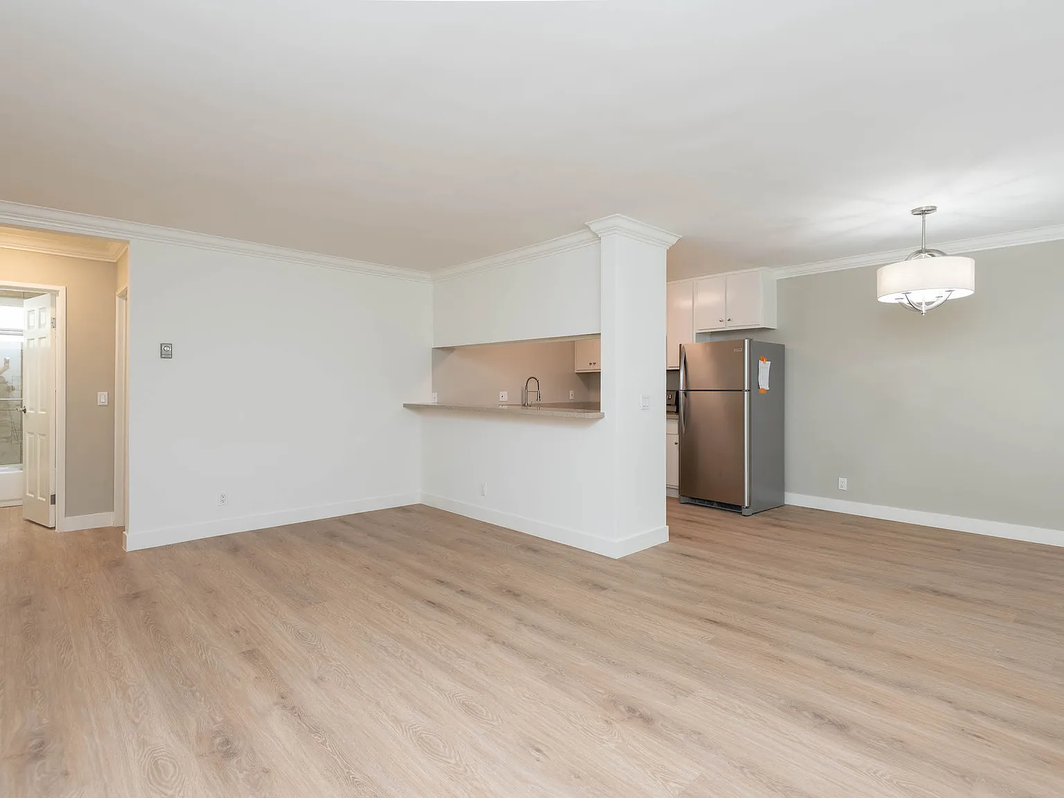 1 bed, 750 sqft, $2,795 — Photo 2