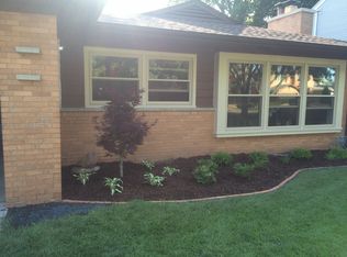 1232 S Fairview Ave, Park Ridge, IL 60068