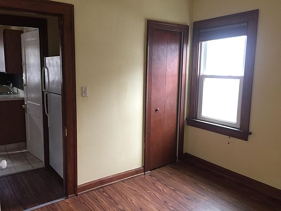 5th image of 17825 Northwood Ave