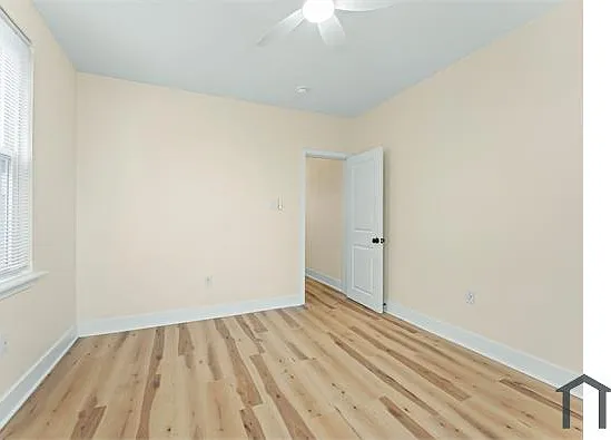 2041 Stenton Ave — Photo 17