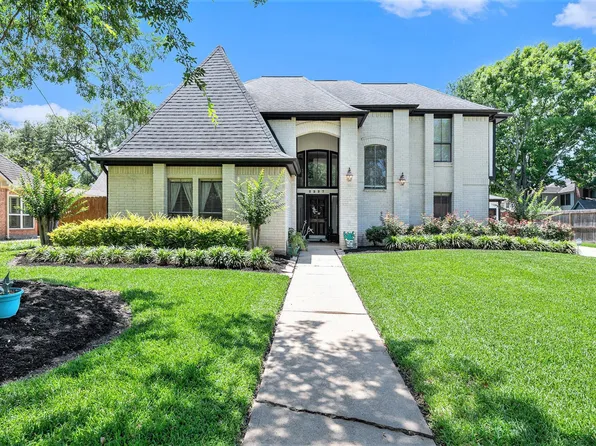 2227 Country Creek Way, Richmond, TX 77406