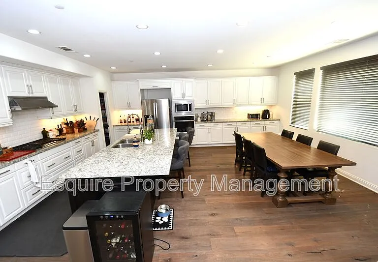 505 Elm Cottage Ct — Photo 9