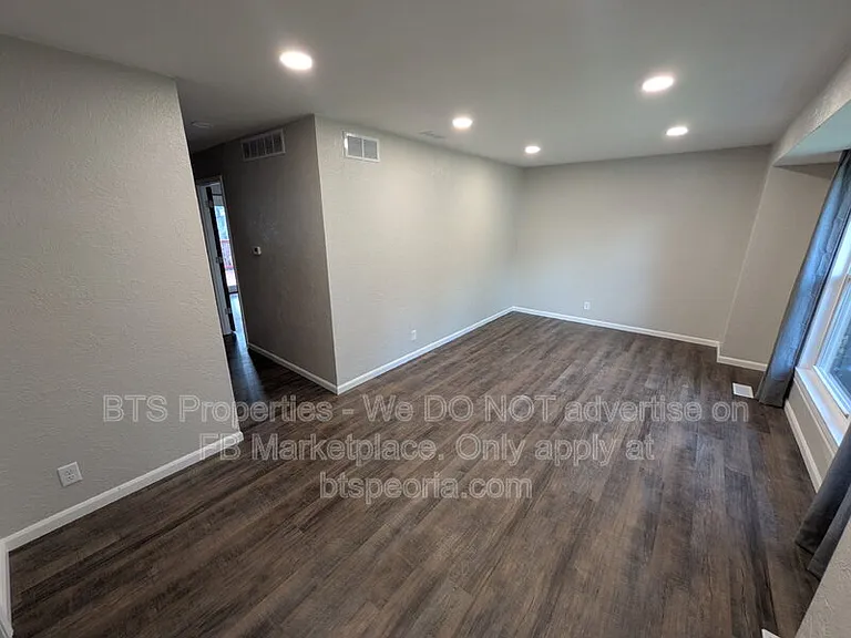 306 Parkview Dr — Photo 5