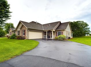 4825 384th Trl, North Branch, MN 55056