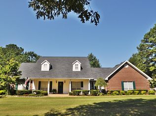 209 Winfield Dr, Tupelo, MS 38801