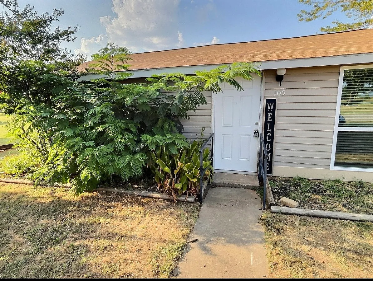 For Lease - Prime Weatherford Location — Photo 2