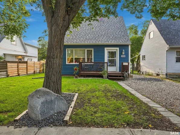 2602 Lindsay Street, Regina, SK S4N 3E1