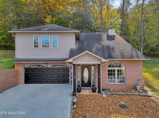 5015 Fairgrounds Pl, Kingston, TN 37763