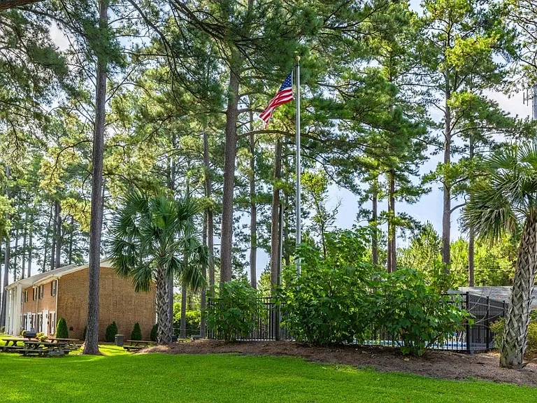 Tryon Estates — Photo 18
