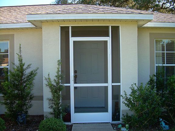 Front Entrance(screened)