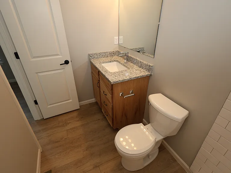 301 Ridge St #F — Photo 6