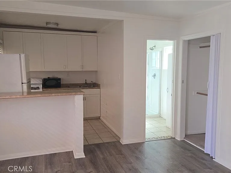 422 Bond St #2 — Photo 1