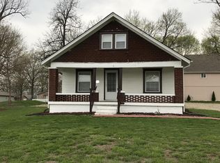 7724 Nieman Rd, Overland Park, KS 66214