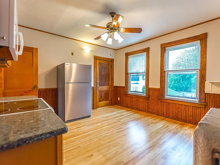 105 Ray St #1 — Photo 7