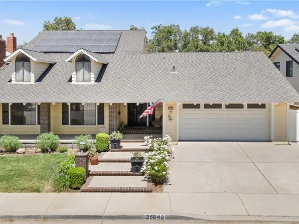 25642 Chimney Rock Rd, Santa Clarita, CA 91355