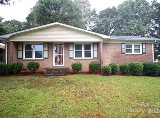 1934 Normandy Rd, Kannapolis, NC 28081
