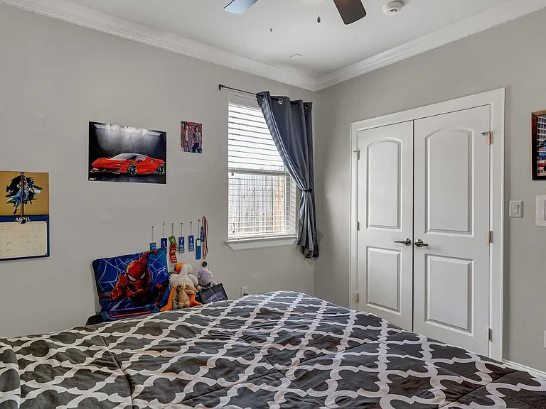 7325 Simms Creek Ct — Photo 20