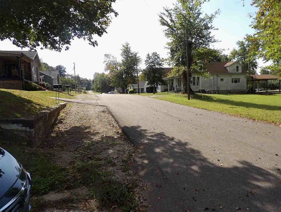 110 N Russell St, Dawson Springs, KY 42408 Zillow