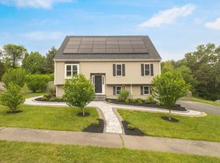 1 Cherry Tree Ln, Plainville, MA 02762