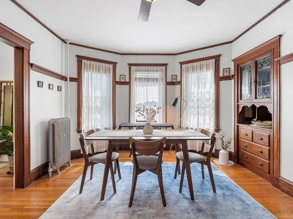 79 Aldrich St #1, Roslindale, MA 02131