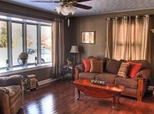 5302 Adkins Rd, Louisville, KY 40219